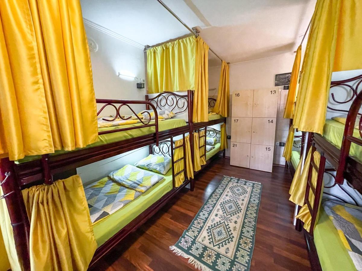 Hi Skopje Hostel Eksteriør billede